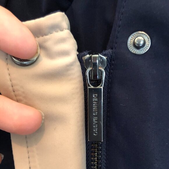 Dennis Basso Two-toned Water Resistant Hooded Coat - Size Small - Picture 7 of 9